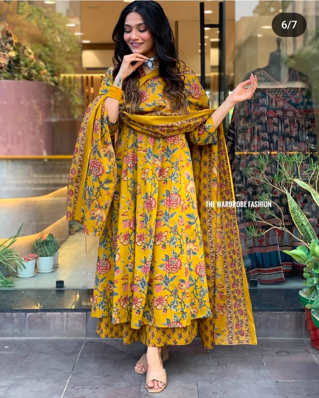 Sunehri Printed Anarkali Kurta & Pant Set