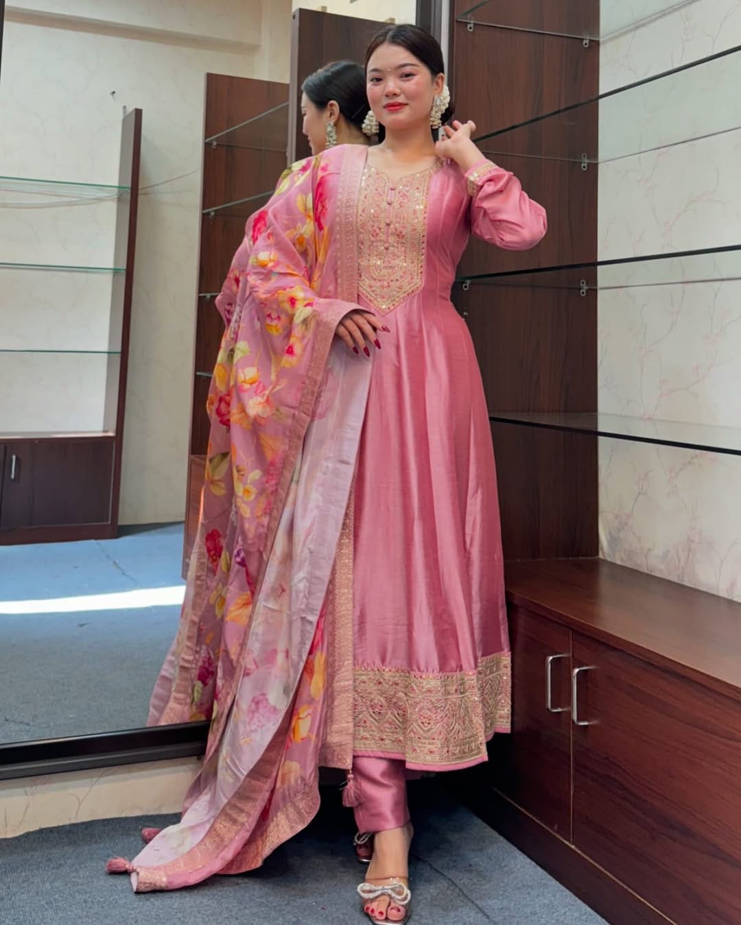 Mehfil Nazakat Silk Anarkali
